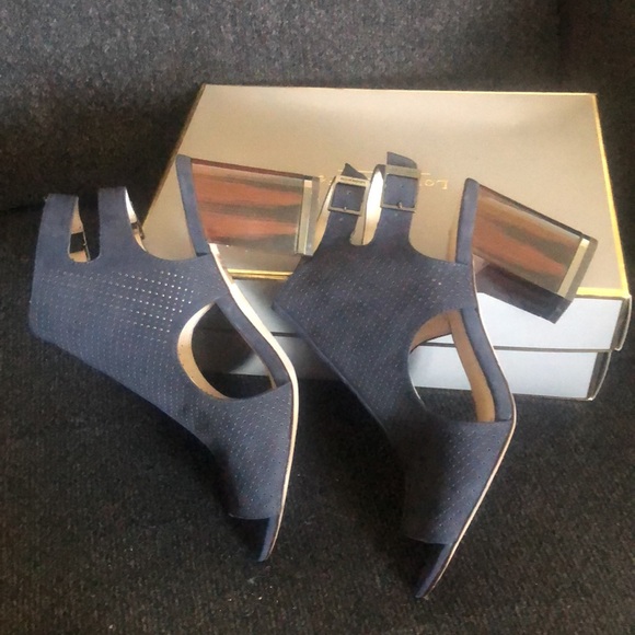 ❤️SOLD❤️ Louise et Cie 2” chunky heel - Picture 6 of 8